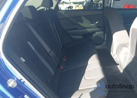 2024 Hyundai Elantra Sel z USA, uszkodzony, nr VIN KMHLS4DG3RU718035